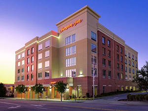 Hampton Inn Wilmington Downtown exterior photo
