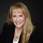 Stephanie Walker headshot